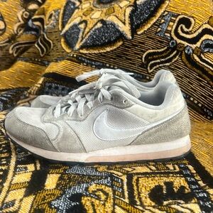 Nike MD runner 2 Phantom Atmosphere grey W